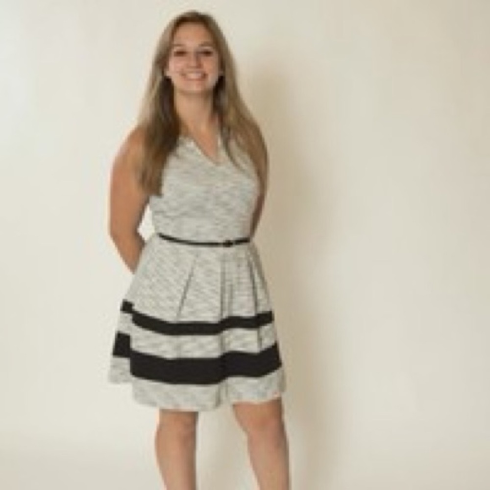 Iz Byer - Black Gray - A Line - Dress - Pockets - Size 7 - Stripes - Juniors